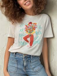 Camiseta Ilustrada Floral